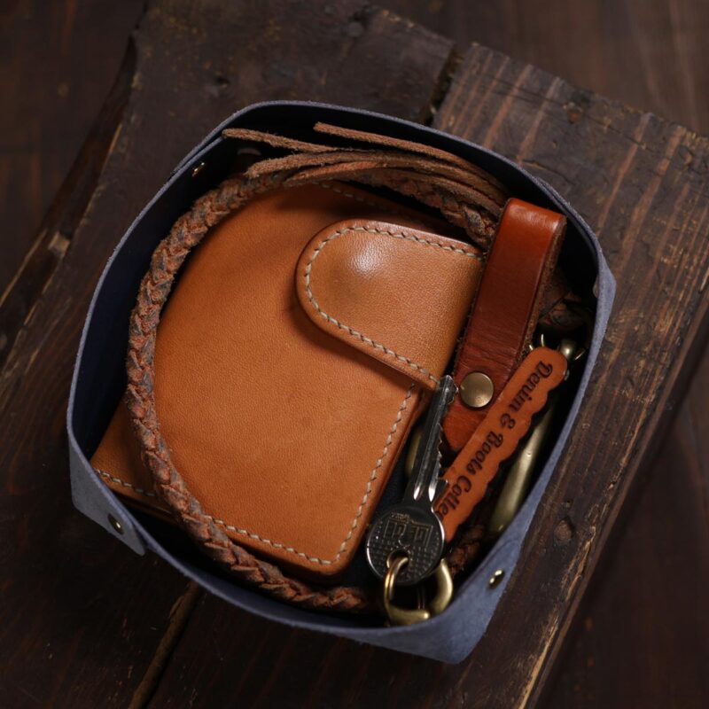 Leather Catchall Valet Tray Blue With Wallet