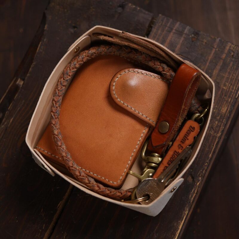 Leather Catchall Valet Tray Natural with Wallet